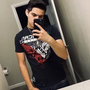 Meet your Posher, Jonathan